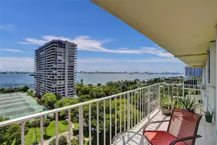 11111 Biscayne Blvd, Miami, FL 33181 - Photo 1