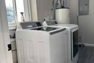 7700 SW 132nd Pl, Miami, FL 33183 - Photo 13