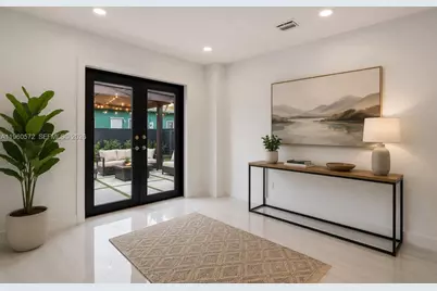 528 NW 3rd Ct, Hallandale Beach, FL 33009 - Photo 13