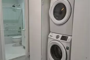 2250 NW 78th Ave, Pembroke Pines, FL 33024 - Photo 3