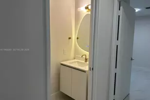 700 NE 24th St, Miami, FL 33137 - Photo 19