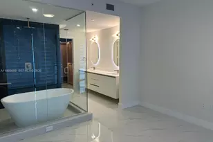 700 NE 24th St, Miami, FL 33137 - Photo 15