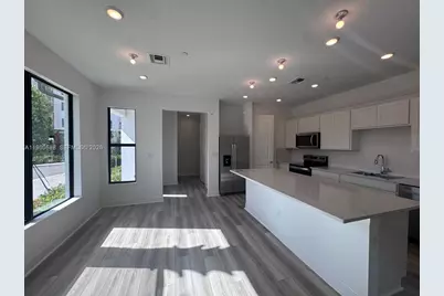 750 NW 82nd Ter #750, Plantation, FL 33324 - Photo 15