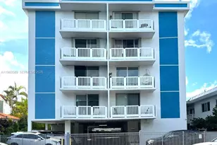 910 Michigan Ave, Miami Beach, FL 33139 - Photo 1