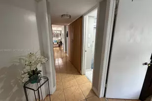 5365 W 14th Ln, Hialeah, FL 33012 - Photo 11