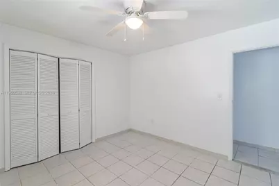 710 11th St #5, Miami Beach, FL 33139 - Photo 13
