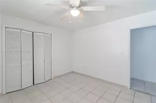 710 11th St, Miami Beach, FL 33139 - Photo 13