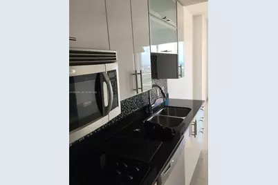 60 SW 13th St #3405, Miami, FL 33130 - Photo 7