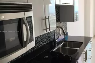 60 SW 13th St, Miami, FL 33130 - Photo 7