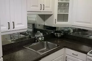 800 West Ave, Miami Beach, FL 33139 - Photo 15