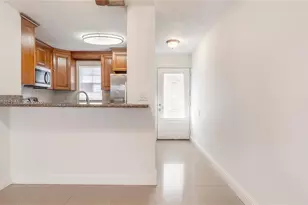 12065 SW 18th St, Miami, FL 33175 - Photo 9