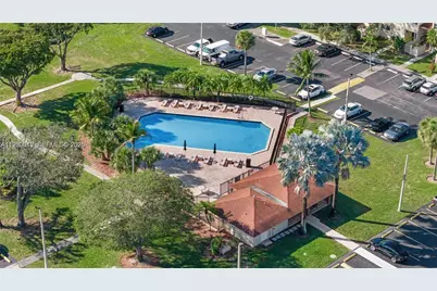 14273 Kendale Lakes Cir, Miami, FL 33183 - Photo 3