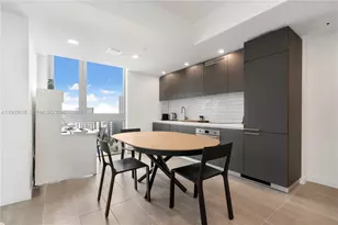 227 NE 2nd St, Miami, FL 33132 - Photo 9