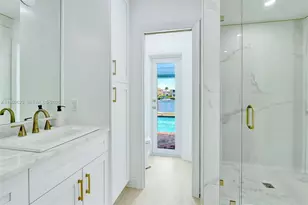 1050 SE 5th Ct, Pompano Beach, FL 33060 - Photo 25