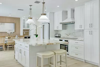 1050 SE 5th Ct, Pompano Beach, FL 33060 - Photo 1