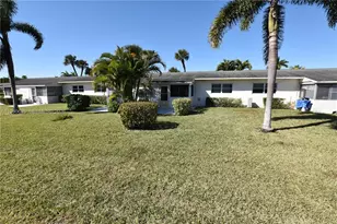 2672 E Emory Dr, West Palm Beach, FL 33415 - Photo 23