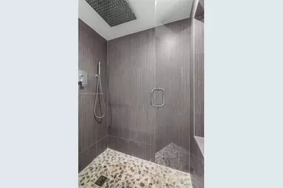 7135 Collins Ave #1025, Miami Beach, FL 33141 - Photo 15