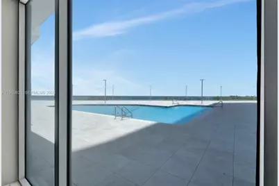 7135 Collins Ave #1025, Miami Beach, FL 33141 - Photo 21