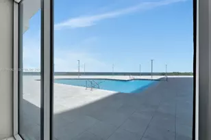 7135 Collins Ave, Miami Beach, FL 33141 - Photo 21