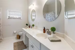 17036 NW 15th St, Pembroke Pines, FL 33028 - Photo 27