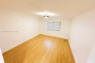 440 S Lake View Dr, Fort Lauderdale, FL 33326 - Photo 11