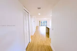 440 S Lake View Dr, Fort Lauderdale, FL 33326 - Photo 3