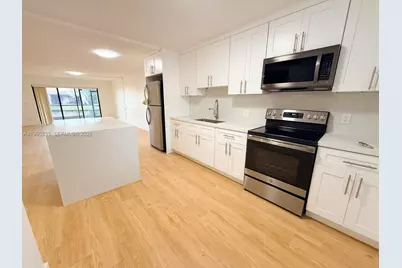 440 S Lake View Dr #102, Fort Lauderdale, FL 33326 - Photo 5