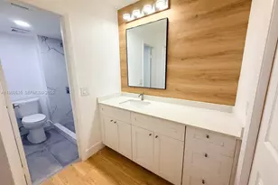 440 S Lake View Dr, Fort Lauderdale, FL 33326 - Photo 9