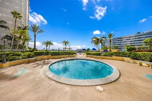 7601 E Treasure Dr, North Bay Village, FL 33141 - Photo 5