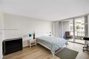 7601 E Treasure Dr, North Bay Village, FL 33141 - Photo 19