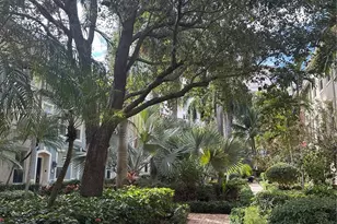 678 Fern St, West Palm Beach, FL 33401 - Photo 5