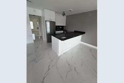 725 SW 11th Ave #17F, Hallandale Beach, FL 33009 - Photo 7