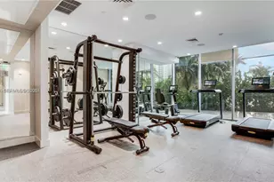 17550 Collins Ave, Sunny Isles Beach, FL 33160 - Photo 15