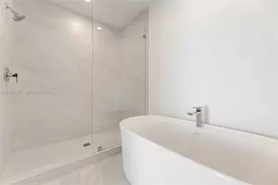 17550 Collins Ave, Sunny Isles Beach, FL 33160 - Photo 11