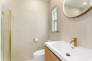 9132 Froude Ave, Surfside, FL 33154 - Photo 17