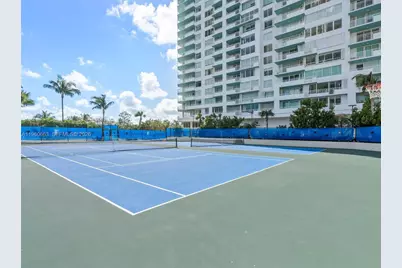 400 S Pointe Dr #2006, Miami Beach, FL 33139 - Photo 35