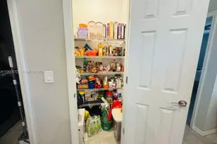 9042 E Broad Cir, Labelle, FL 33935 - Photo 5