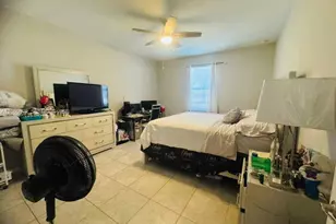 9042 E Broad Cir, Labelle, FL 33935 - Photo 7