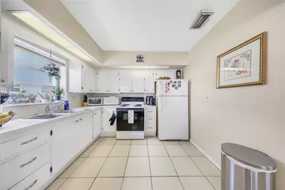 3711 Van Buren St #1, Hollywood, FL 33021 - Photo 5
