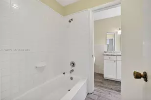 1700 SE 15th St, Fort Lauderdale, FL 33316 - Photo 11