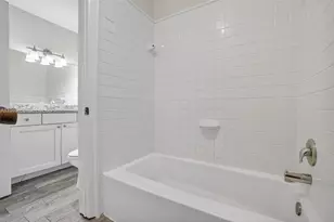 1700 SE 15th St, Fort Lauderdale, FL 33316 - Photo 9