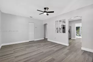 870 NE 144th St, North Miami, FL 33161 - Photo 3