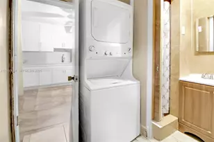 1331 SW 44th Ave, Fort Lauderdale, FL 33317 - Photo 5