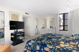 600 Three Islands Boulevard, Hallandale Beach, FL 33009 - Photo 25