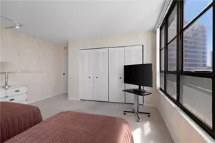 600 Three Islands Boulevard, Hallandale Beach, FL 33009 - Photo 31