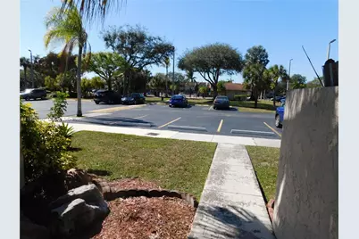 14211 Kendale Lakes Cir #14211, Miami, FL 33183 - Photo 3