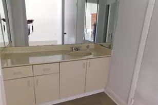 14211 Kendale Lakes Cir, Miami, FL 33183 - Photo 25