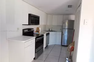 14211 Kendale Lakes Cir, Miami, FL 33183 - Photo 11