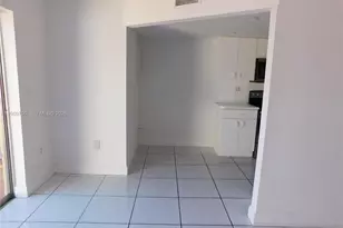 14211 Kendale Lakes Cir, Miami, FL 33183 - Photo 13