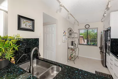 240 Captains Walk #5110, Delray Beach, FL 33483 - Photo 15